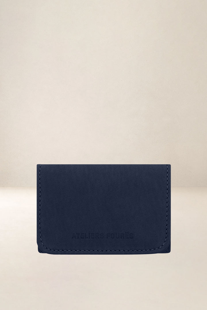 Porte-cartes en cuir pleine fleur CYBELLE coloris minuit, vue d’ensemble – Ateliers Fourès