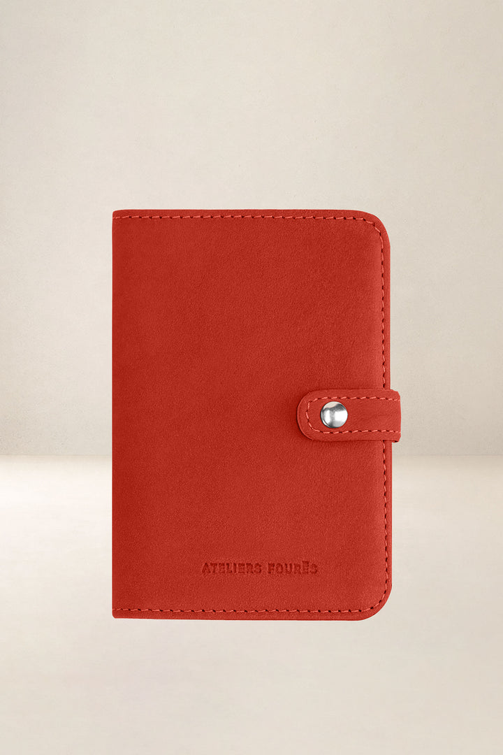 Portefeuille medium en cuir pleine fleur METIS coloris orange confit, vue d’ensemble – Ateliers Fourès