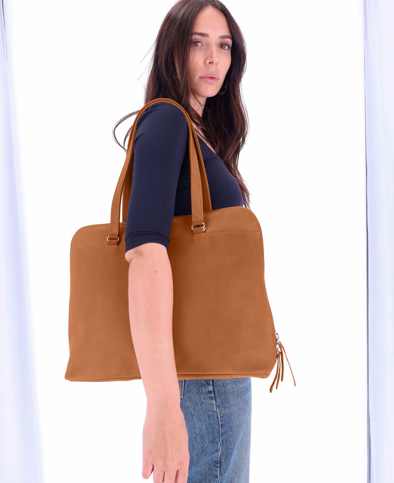 lionne #3666151025247