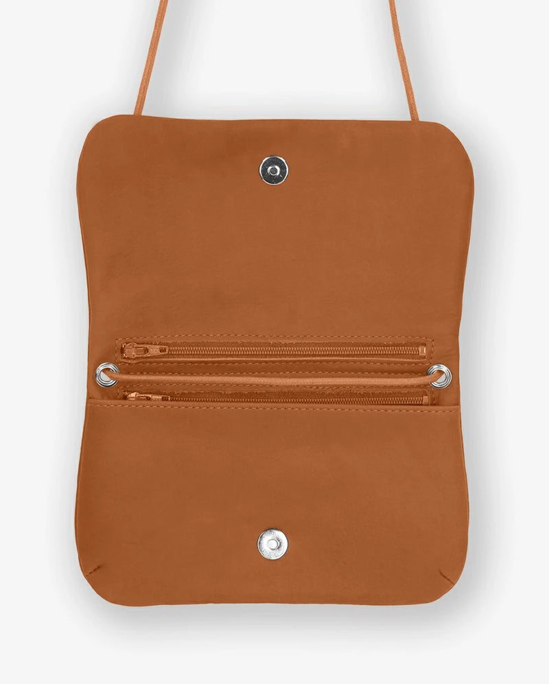 lionne #3666151024394