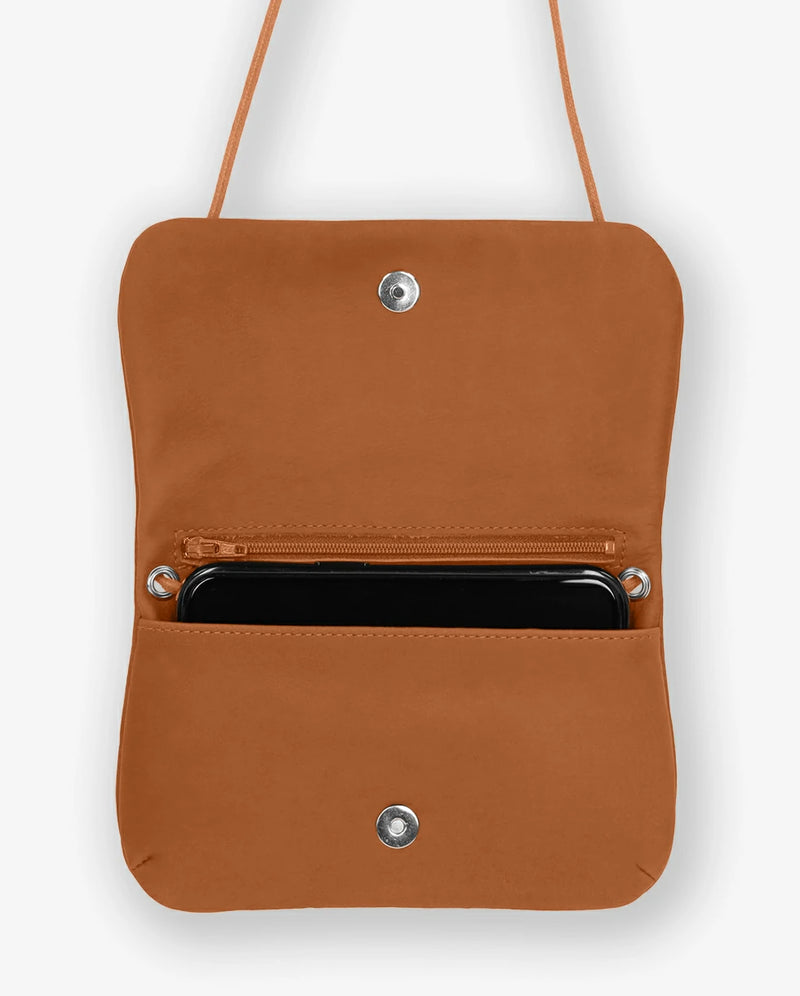 lionne #3666151024394