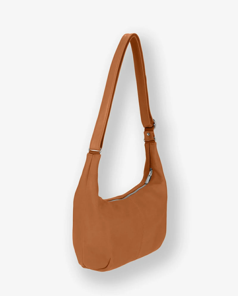 lionne #3666151031781