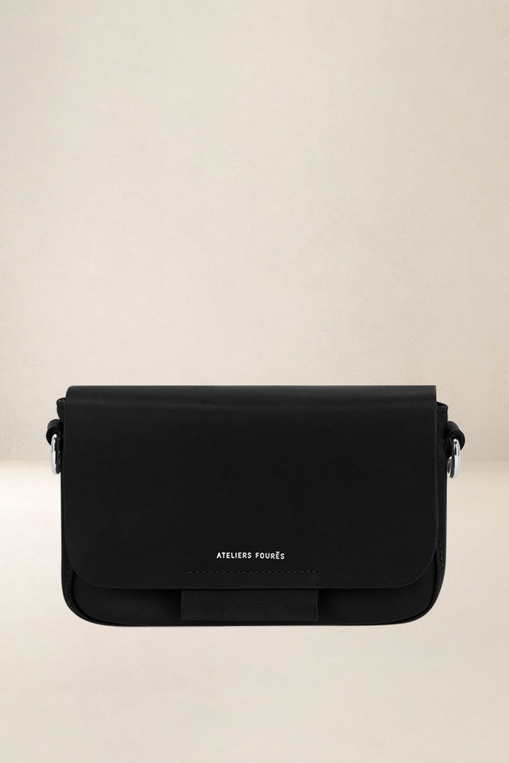 Mini sac en cuir pleine fleur CALISTA coloris noir, vue de face n°1 – Ateliers Fourès