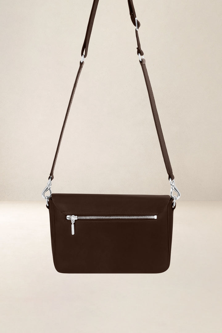 Sac à main en cuir pleine fleur CALISTA coloris cafe, vue de dos – Ateliers Fourès