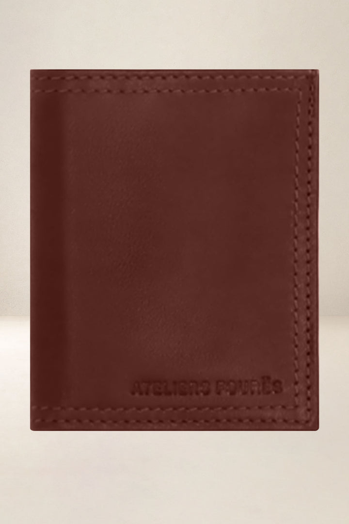Porte-cartes en cuir pleine fleur PLATON coloris fauve, vue de face – Ateliers Fourès