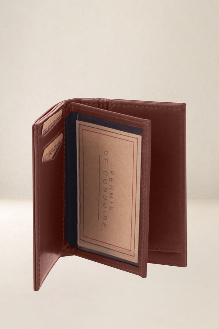 Portefeuille compact en cuir pleine fleur PLATON coloris fauve, vue intérieure n°3 – Ateliers Fourès