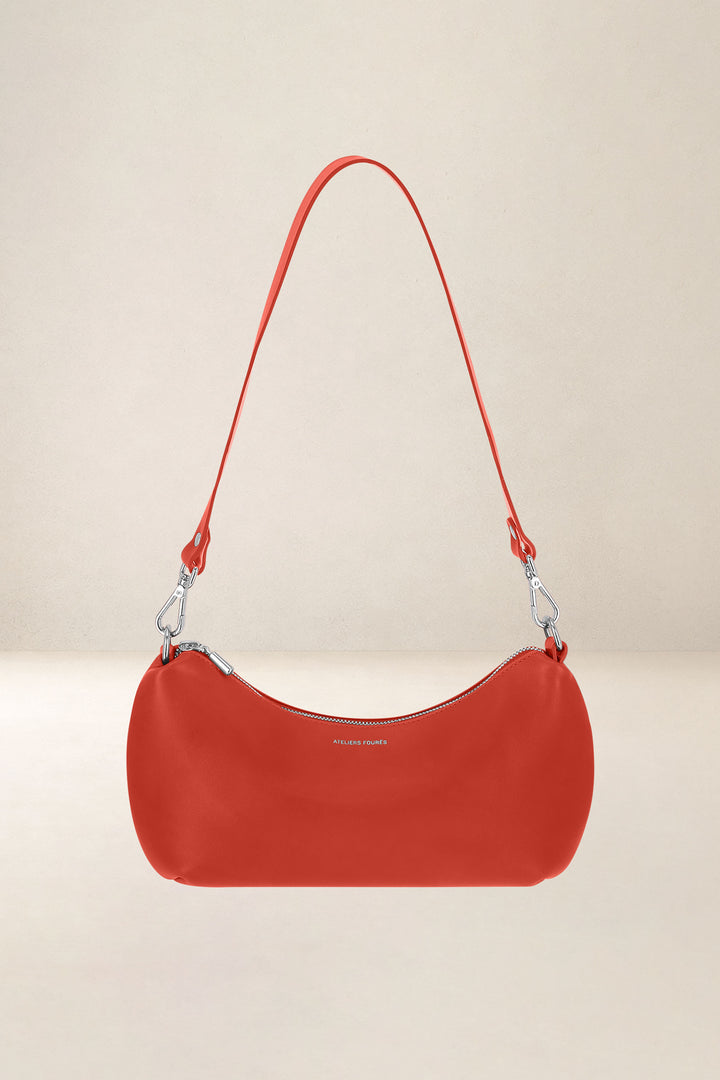 Sac à main en cuir pleine fleur HÉCATE coloris orange, vue d’ensemble – Ateliers Fourès