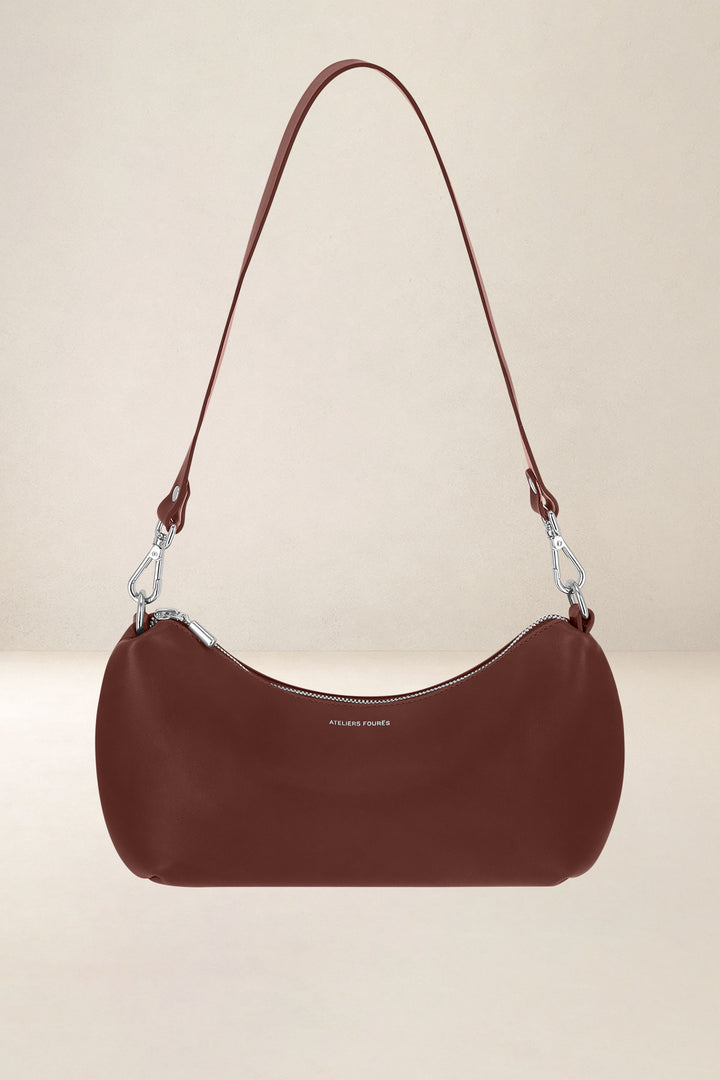 Sac à main en cuir pleine fleur HÉCATE coloris fauve, vue de face n°1 – Ateliers Fourès