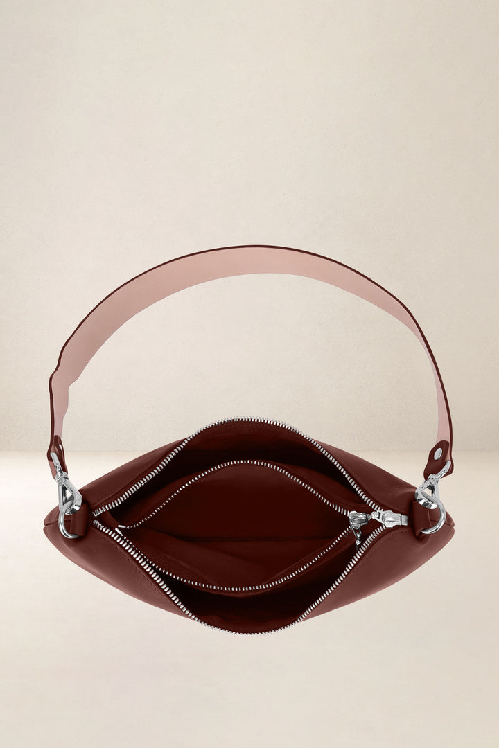 Sac à main en cuir pleine fleur HÉCATE coloris fauve, vue intérieure n°2 – Ateliers Fourès