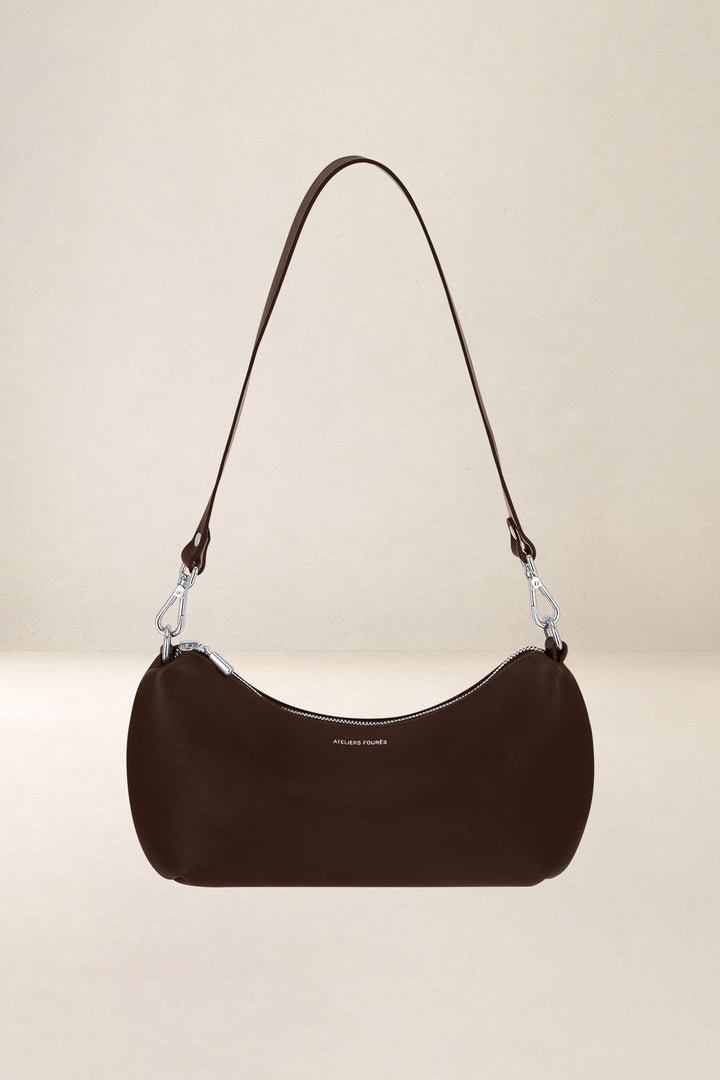 Sac à main en cuir pleine fleur HÉCATE coloris cafe, vue d’ensemble – Ateliers Fourès