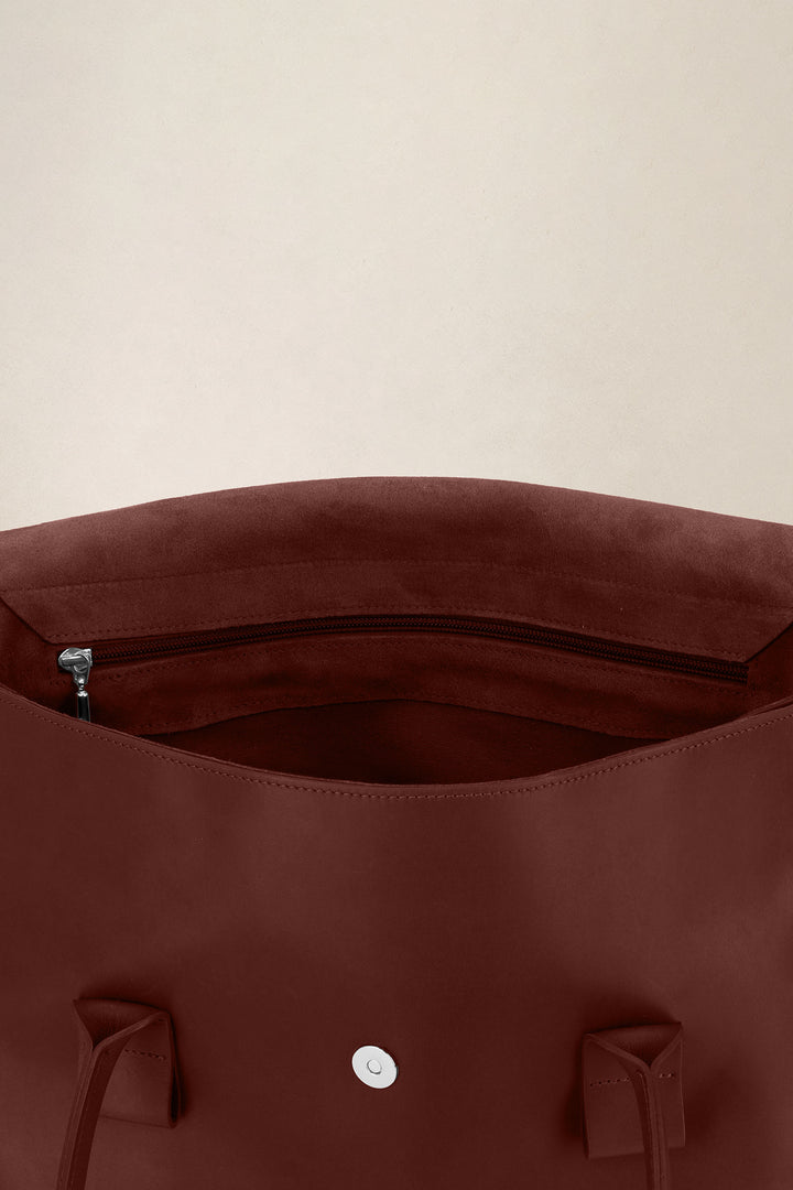 Sac à main en cuir pleine fleur DICÉ coloris fauve, vue intérieure – Ateliers Fourès