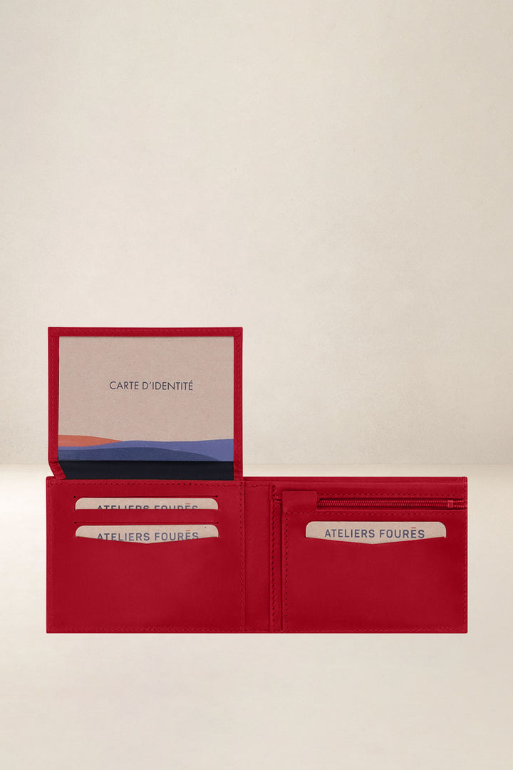 Portefeuille medium en cuir pleine fleur PLATON coloris carmen, vue intérieure n°1 – Ateliers Fourès