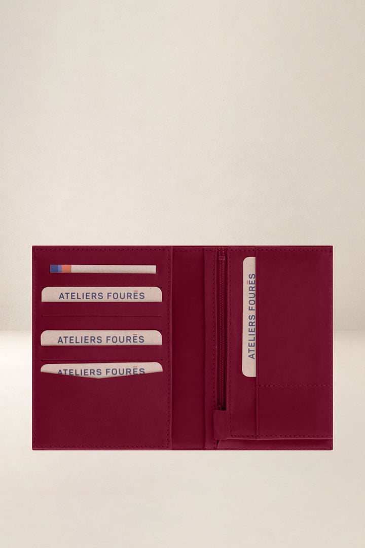 Grand portefeuille en cuir pleine fleur PLATON coloris pourpre, vue intérieure n°1 – Ateliers Fourès