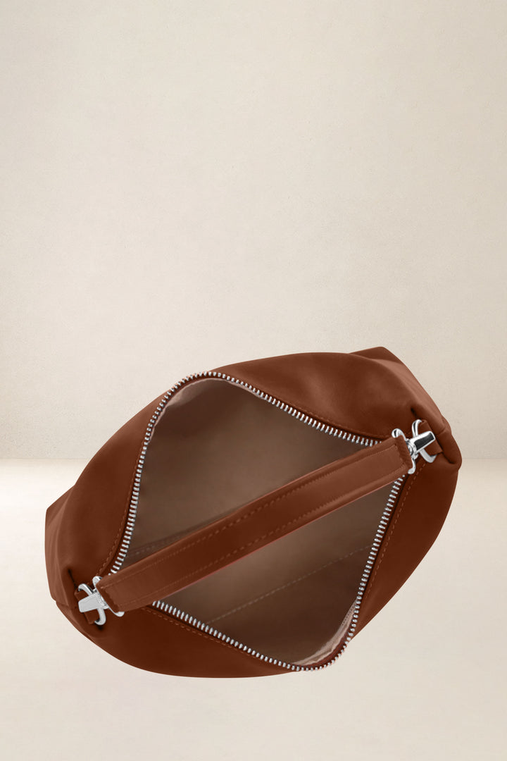 Sac bandoulière en cuir pleine fleur ILIADE coloris fauve, vue intérieure – Ateliers Fourès