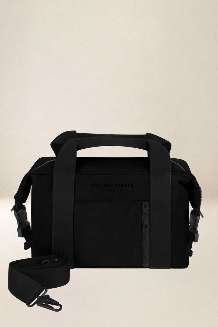 Sac de travail en cuir pleine fleur SOCRATE coloris noir, vue d’ensemble – Ateliers Fourès