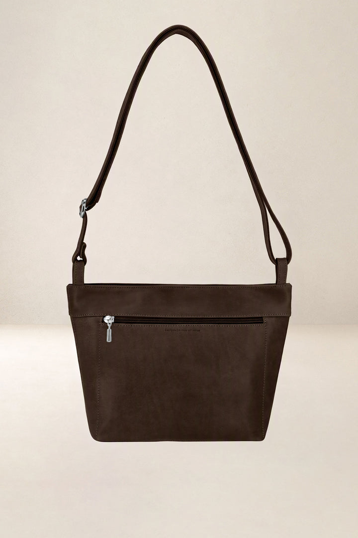 Sac seau en cuir pleine fleur PANDORE coloris chocolat, vue de dos – Ateliers Fourès