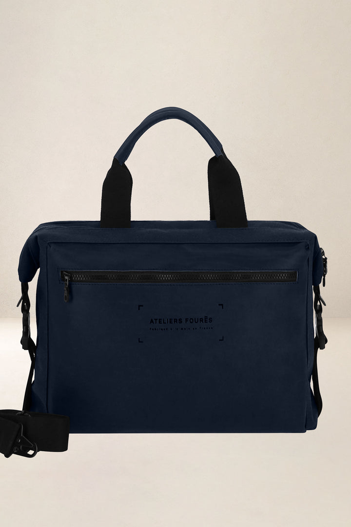 Sac de travail en cuir pleine fleur ARISTOTE coloris minuit, vue d’ensemble – Ateliers Fourès