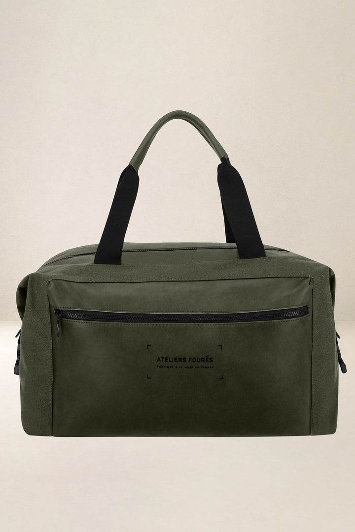 Sac de voyage en cuir pleine fleur ARISTOTE coloris kaki, vue d’ensemble – Ateliers Fourès